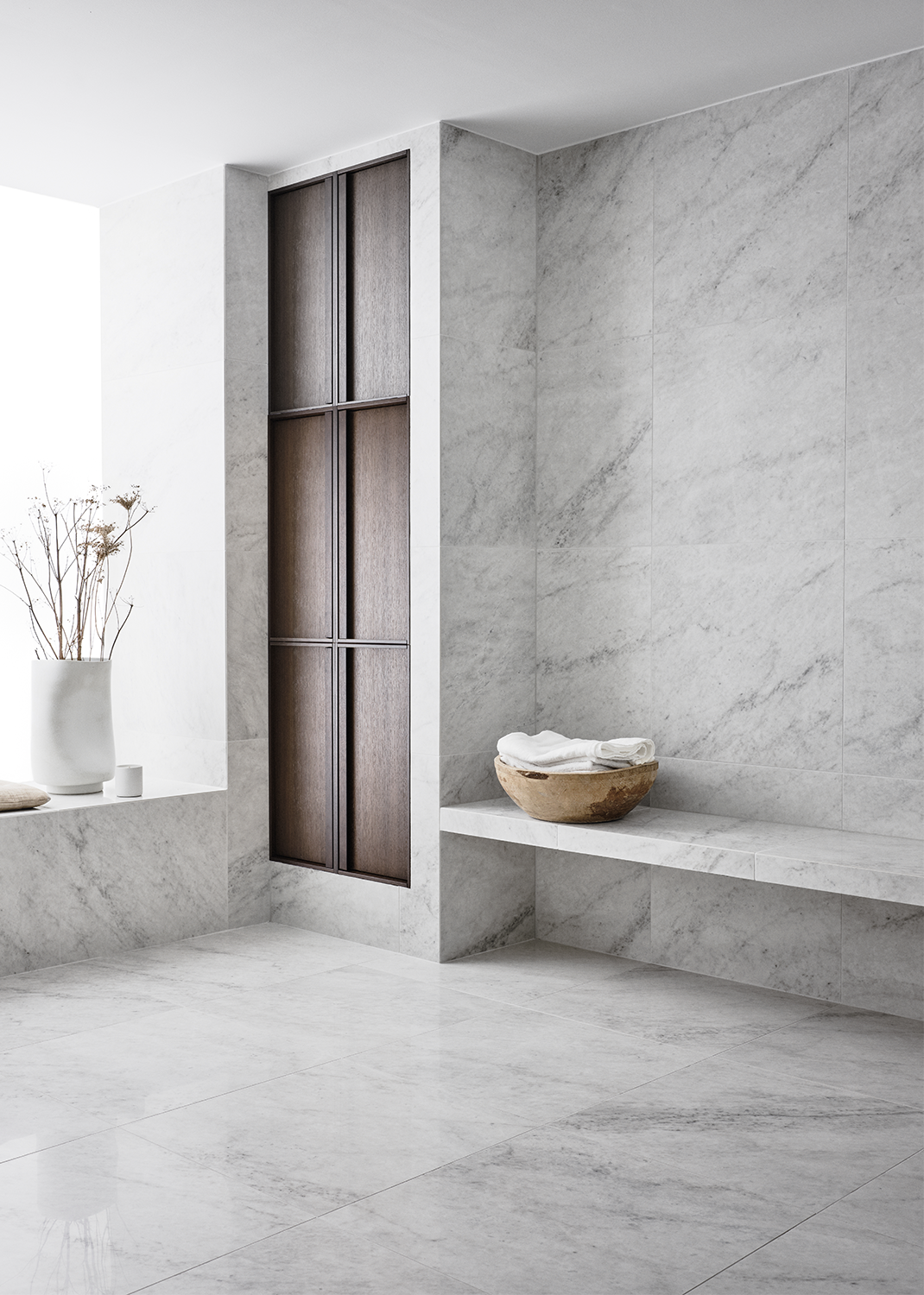 Badrumsinspiration från Bricmate Glanshammar White Honed Klinker