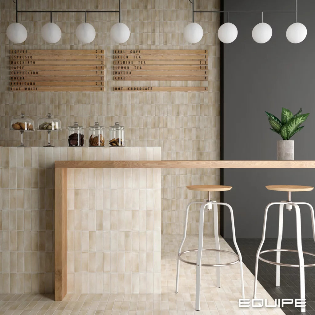 Bar inspiration med beige klinker ifrån Equipe