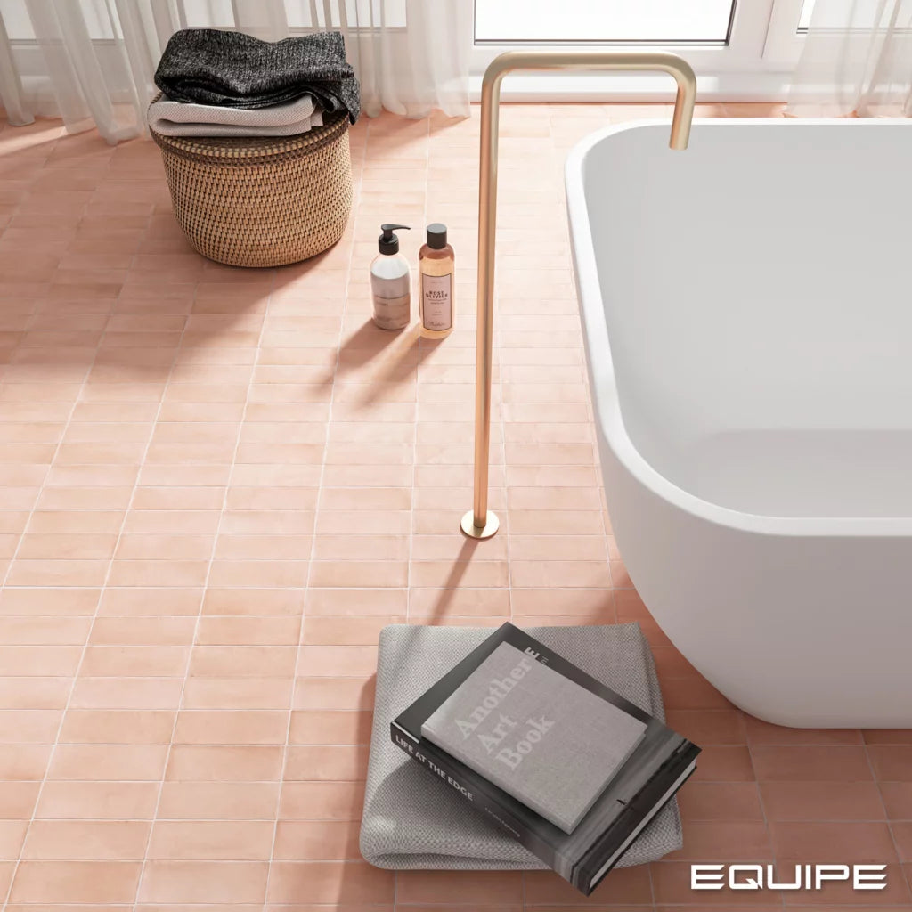 Rosa Badrumsgolv ifrån Equipe