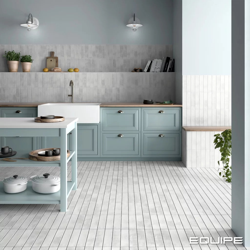 Inspirationsbild på kök med vitt klinker ifrån Equipe